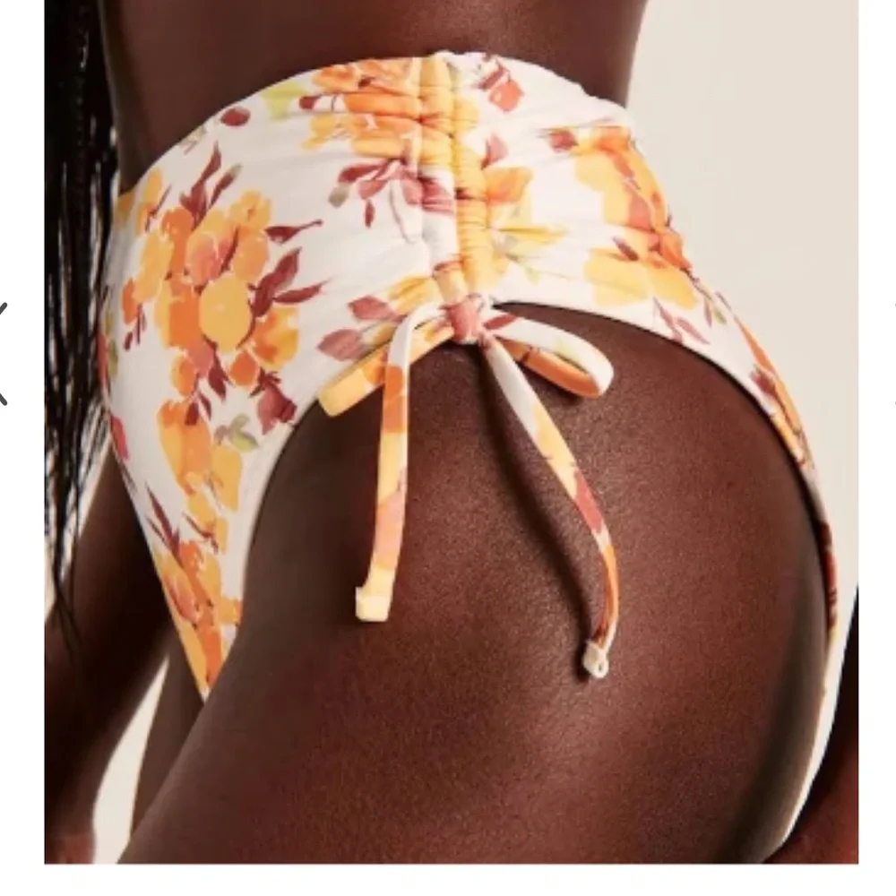 NEW Abercrombie & Fitch Cheeky Bikini Bottom White/Orange, Floral High-Waist 
XS - Picture 2 of 9